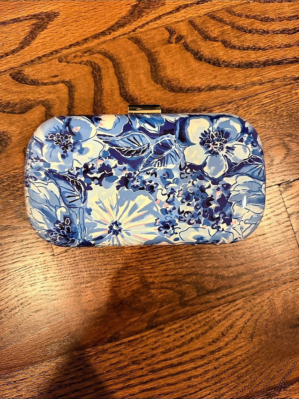 Lilly pulitzer Floral Clutch in Blue & Pink Like New